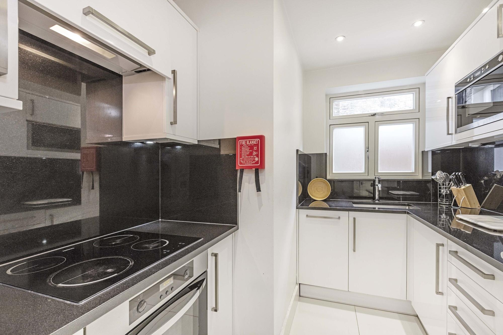 Ashburn Court Apartments London Exterior photo